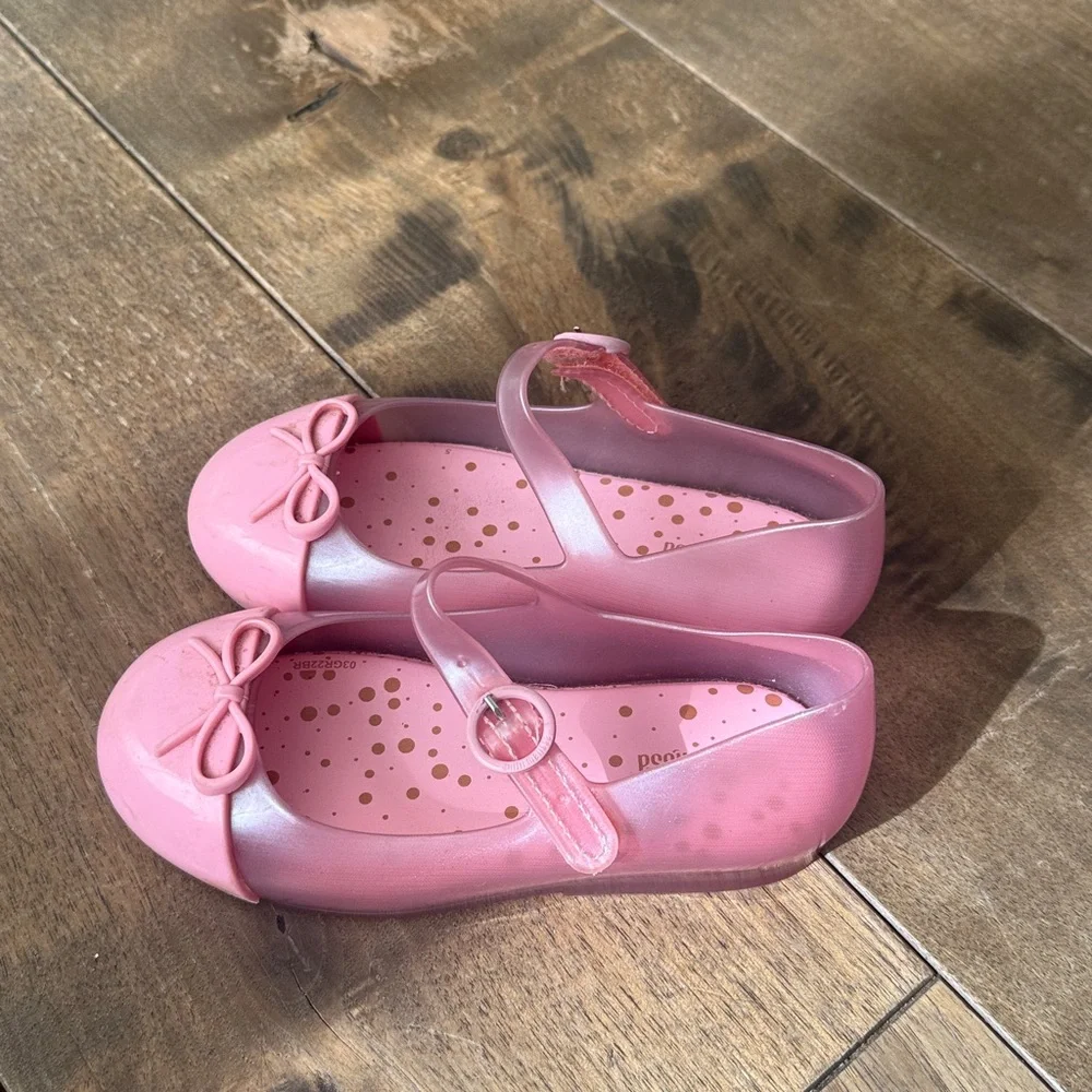 Mini Melissa Pink Mary Janes - Picture 2 of 6